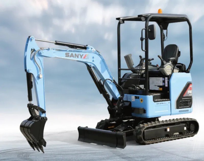 Excavadora eléctrica miniatura SanySY35E: peso total de 4300kg, capacidad de cubo de 0.12m3, placa de cuerpo pequeño, gran energía